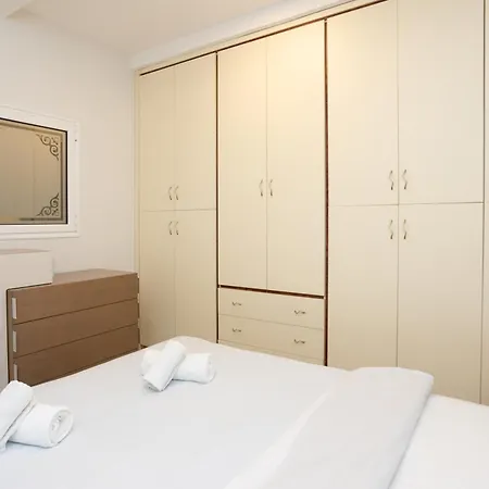 Hestia Apartment! Daire *