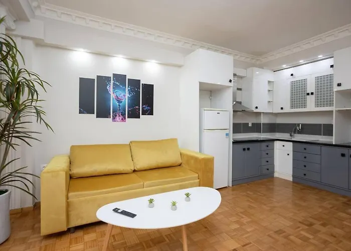 Hestia Apartment!